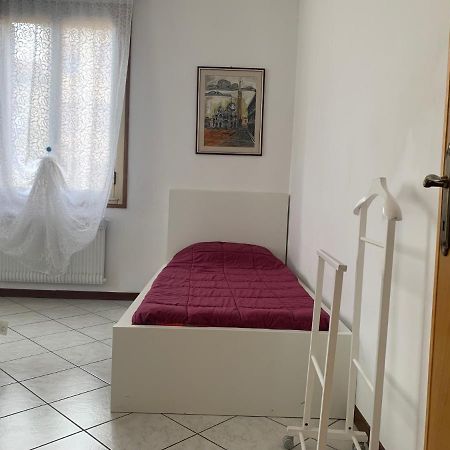 Little And Cozy Flat Near Venice Marghera Luaran gambar